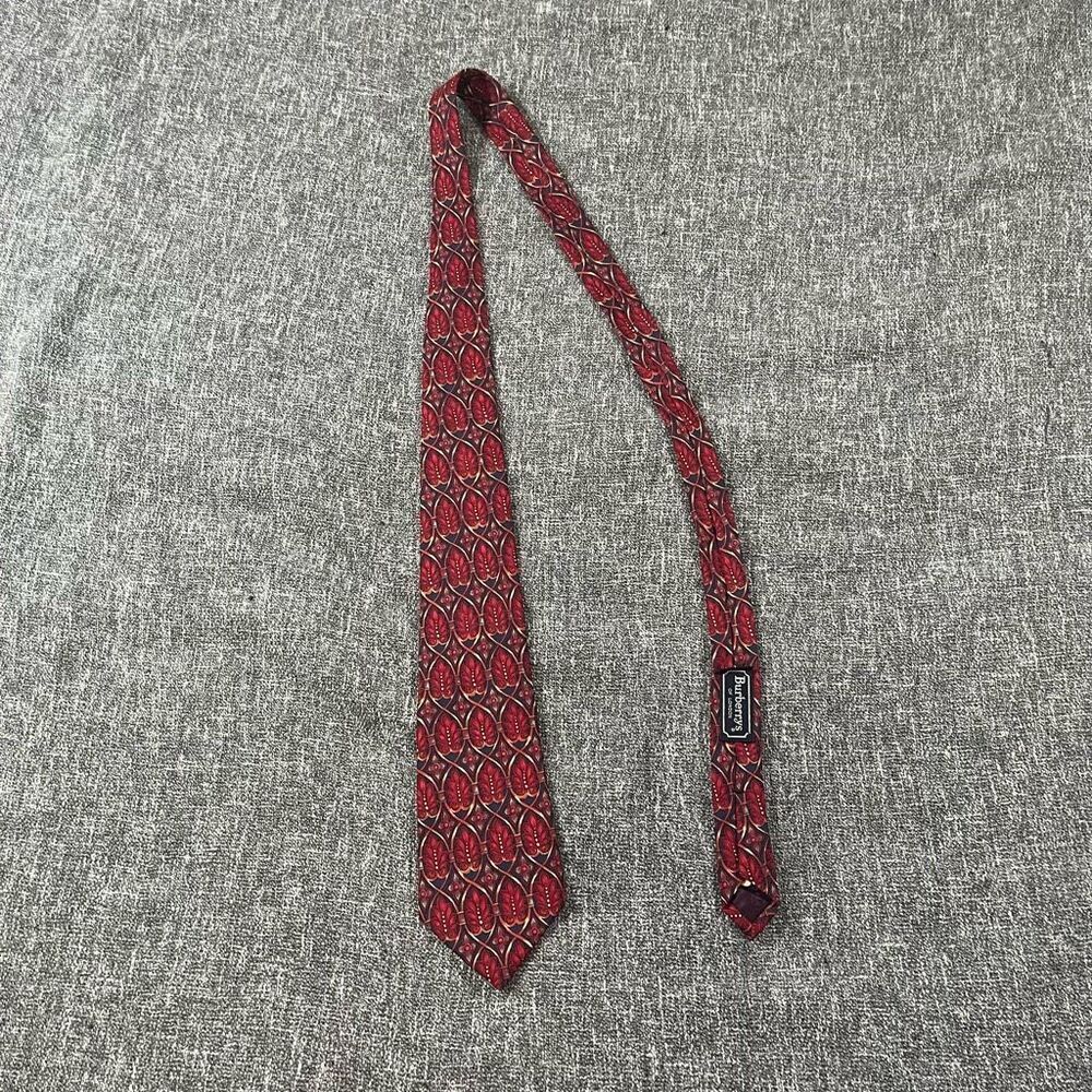 BURBERRY Of London  Red Tie Made In Italy